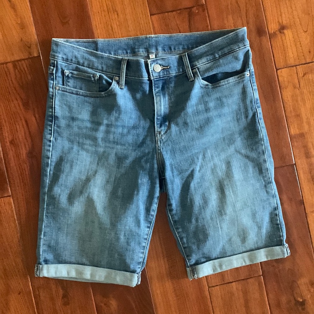 Levi's Bermuda Shorts size 31 STRETCH Jorts Classic 5 pocket Denim